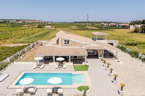 Hollywood-style villa with private pool