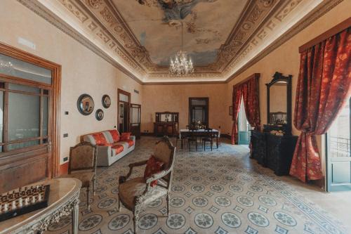 AMORINI Cefalù Baronial Suites