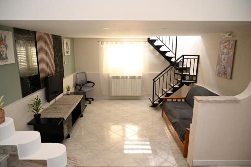 Casa vacanze Desiree situata zona centro commerciale il Casale